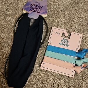 D4🔹️ Hair Accessories Set